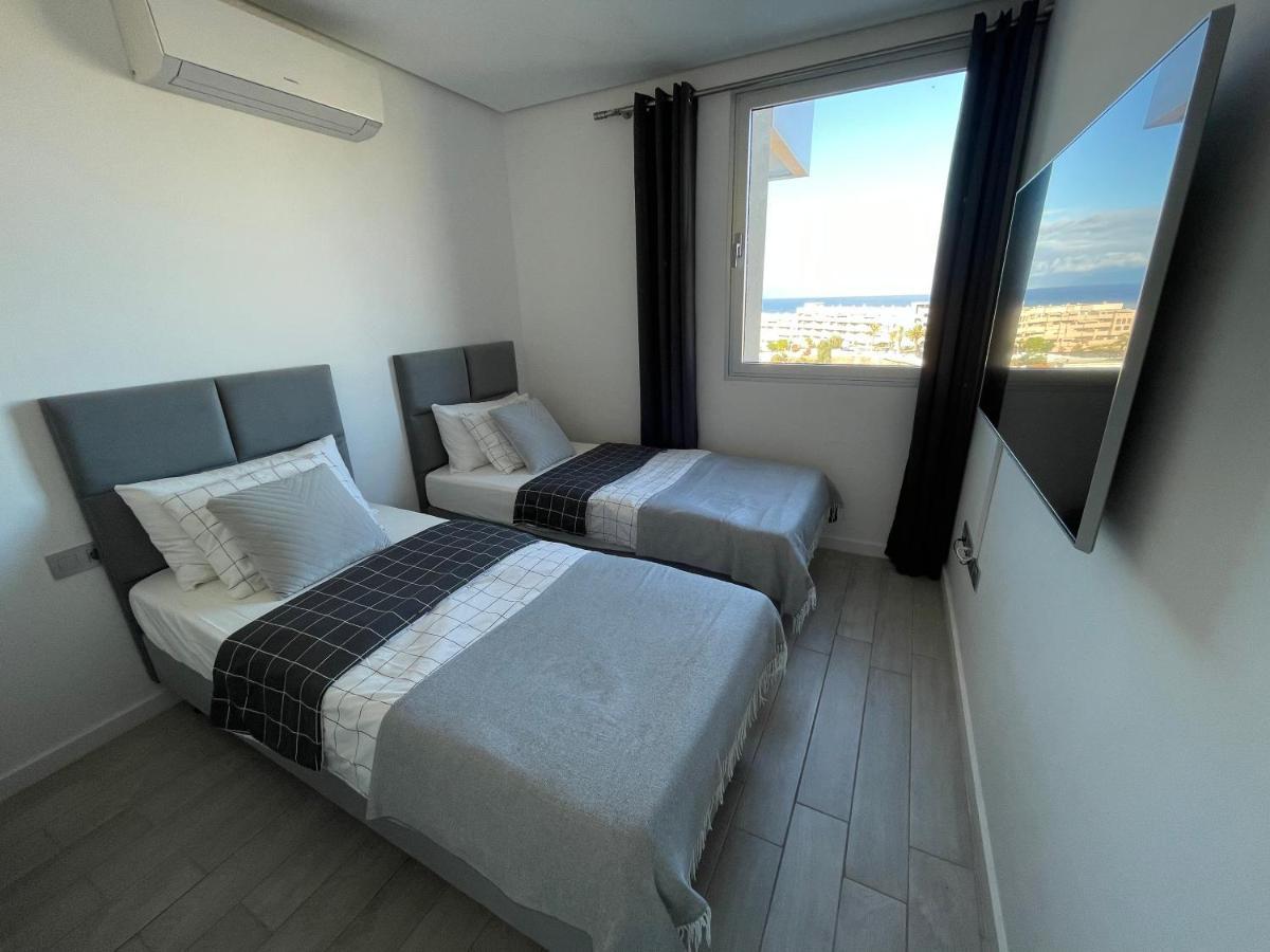 Ocean Garden Sunset Apartment - Heated Swimming Pool Free Wifi Costa Adeje  Exteriör bild